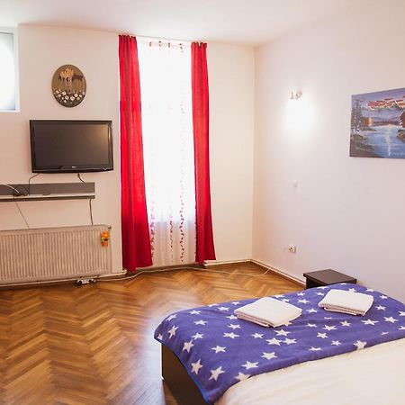 Kronhome Castelului Brasov Luaran gambar