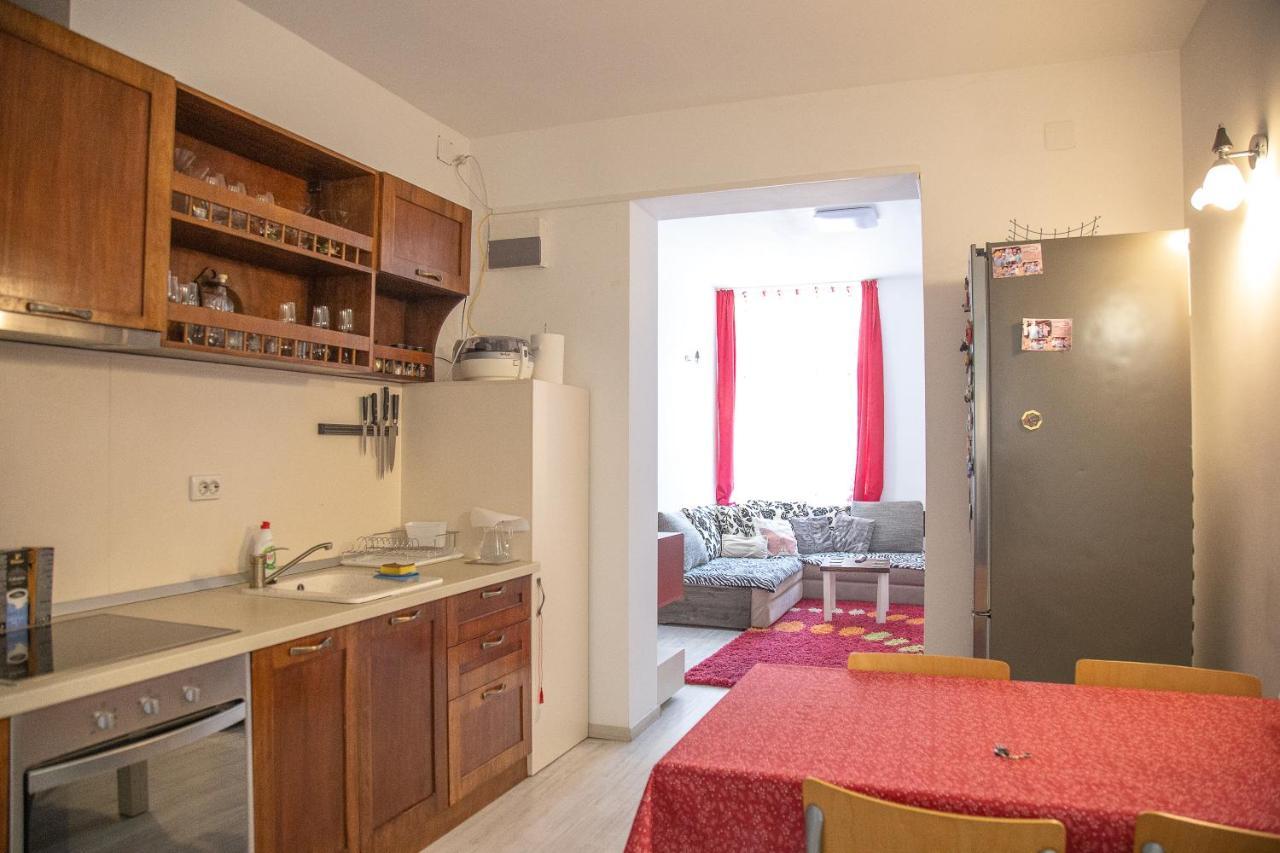 Kronhome Castelului Brasov Luaran gambar